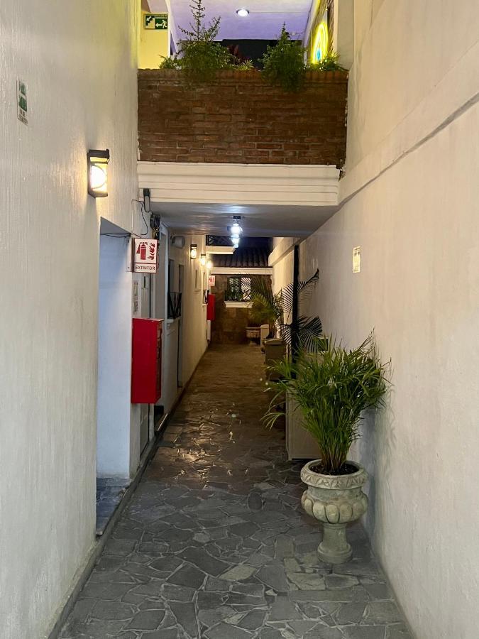 Hotel Don Bosco Zapopan Exterior foto
